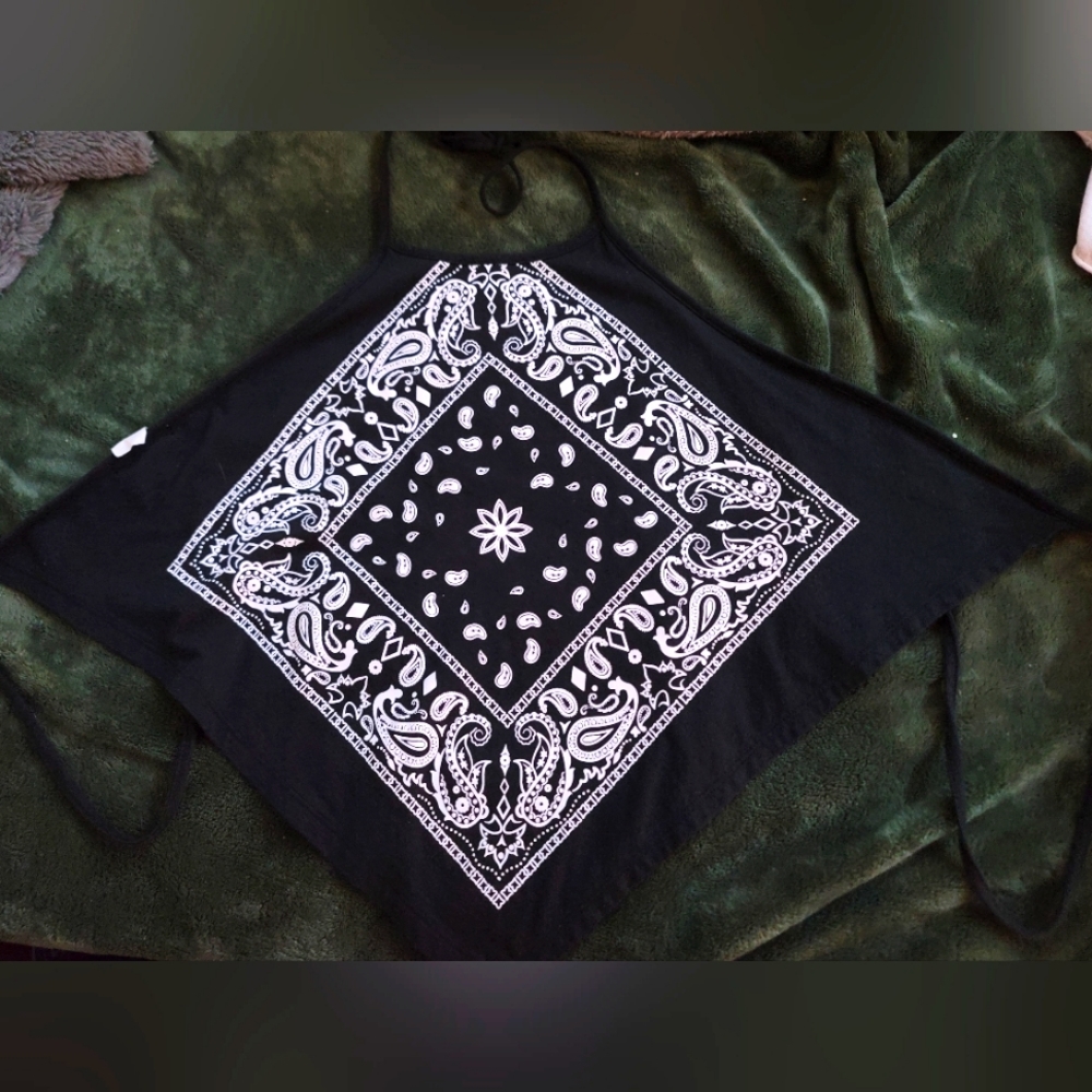 Bandana top